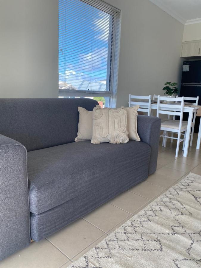 Modern Luxury 1 Bedroom Apartment - Walk To The Shops! Free Wifi Clarkson エクステリア 写真
